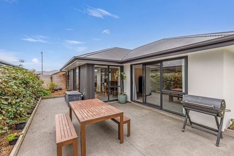 Photo of property in 36 Marcoola Drive, Rolleston, 7614