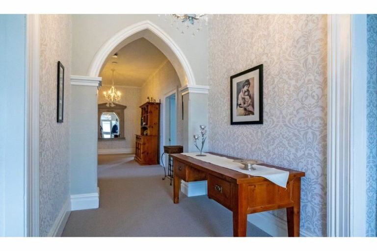 Photo of property in 290 Church Street, West End, Timaru, 7910