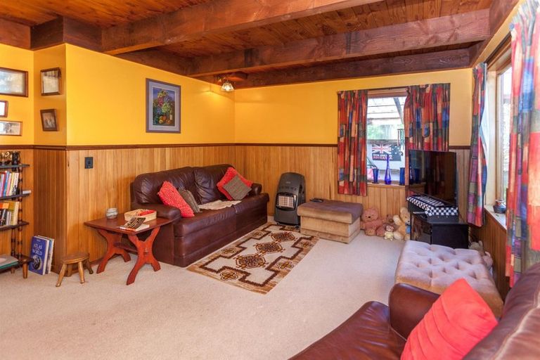 Photo of property in 111 Brook Place, Whangamata, 3620