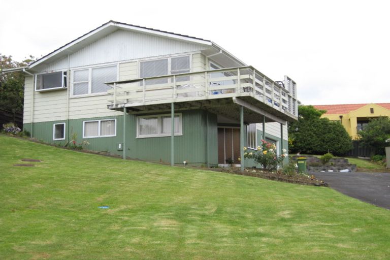 Photo of property in 25 Chipping Dale, Mangere Bridge, Auckland, 2022