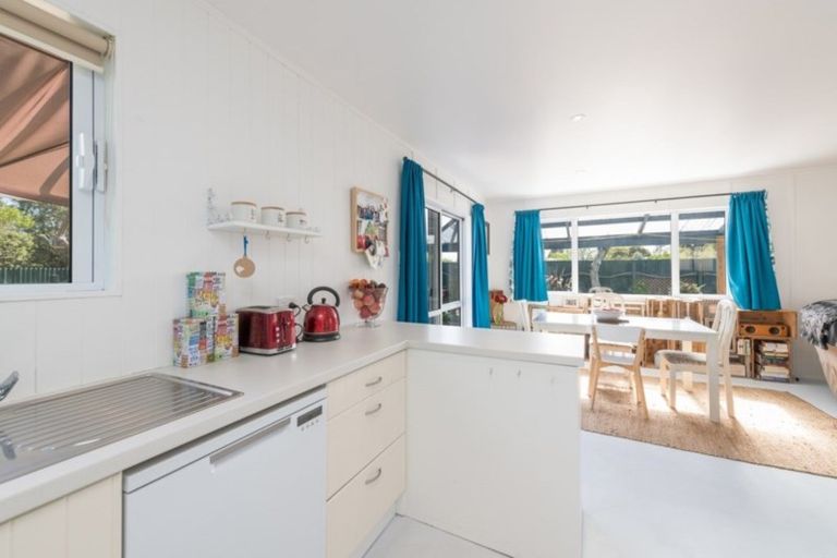 Photo of property in 134 Barnett Avenue, Best Island, Richmond, 7081