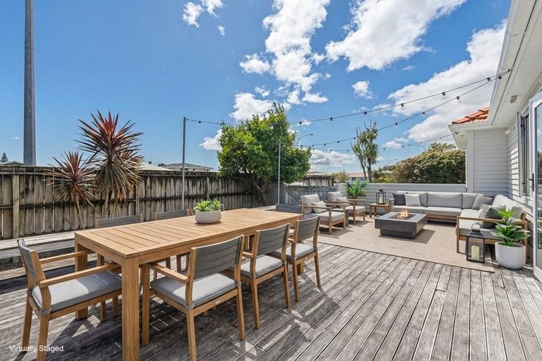 Photo of property in 171 Powderham Street, New Plymouth, 4310