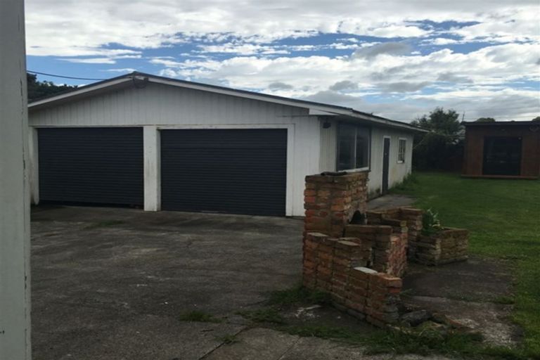 Photo of property in 21 Tongariro Street, Castlecliff, Whanganui, 4501