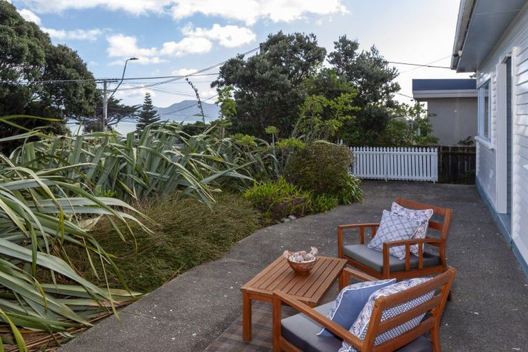 Photo of property in 198 Rosetta Road, Raumati South, Paraparaumu, 5032