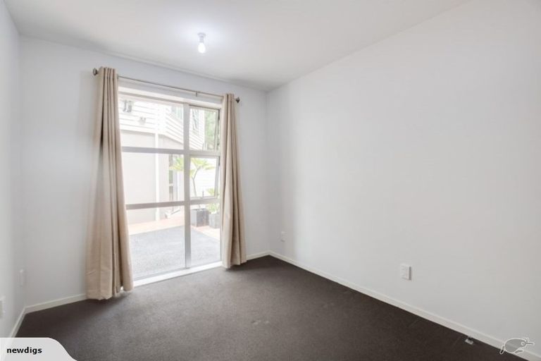 Photo of property in 3a Anderson Terrace, Mount Cook, Wellington, 6021