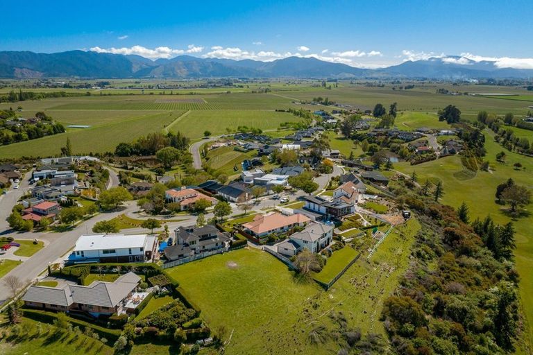 Photo of property in 10 Golf View Close, Fairhall, Blenheim, 7272