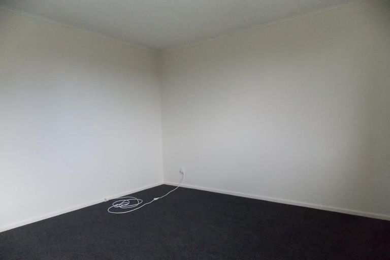 Photo of property in 130 Arahura Crescent, Waitangirua, Porirua, 5024
