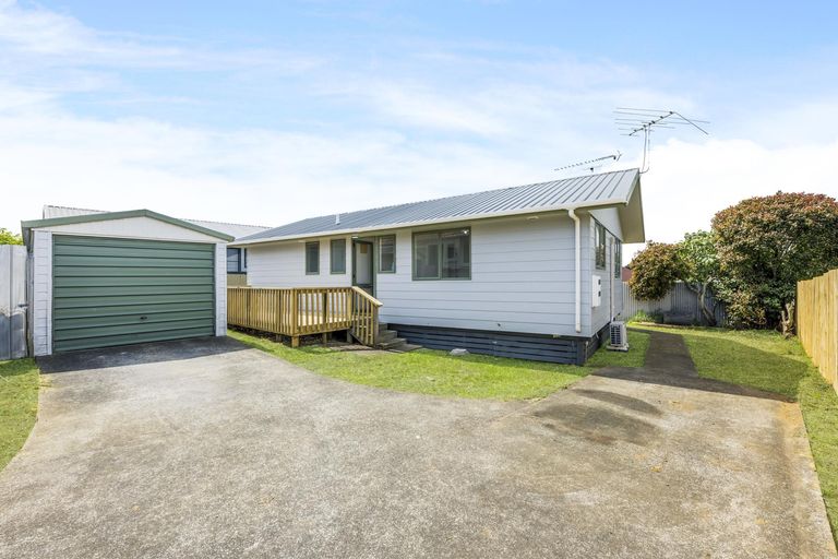 Photo of property in 20a Church Street, Swanson, Auckland, 0612
