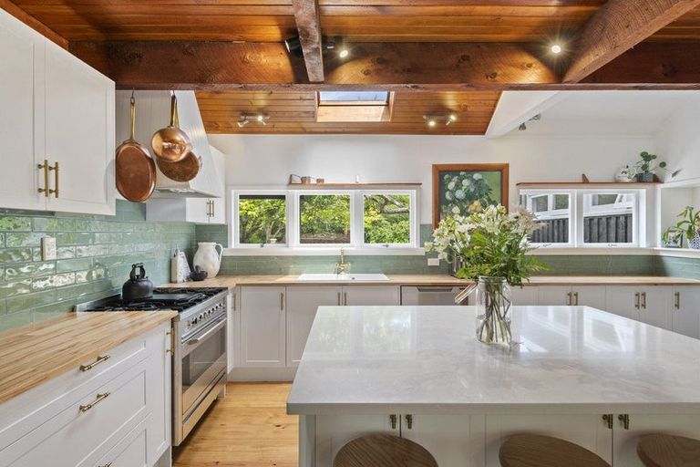 Photo of property in 186 Twilight Road, Clevedon, Papakura, 2582