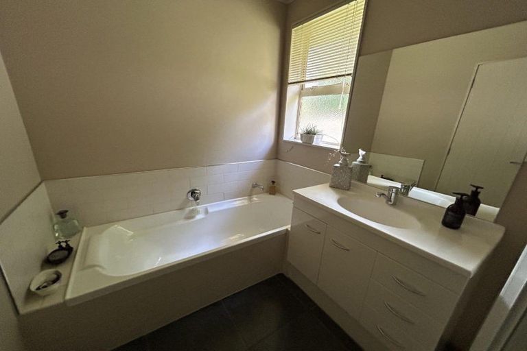 Photo of property in 38 Mickelson Avenue, Rototuna, Hamilton, 3210
