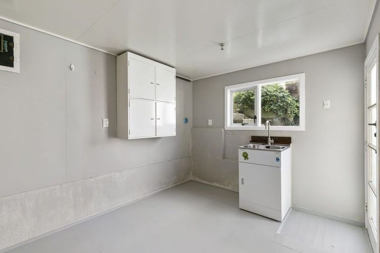 Photo of property in 433c Ohiro Road, Brooklyn, Wellington, 6021