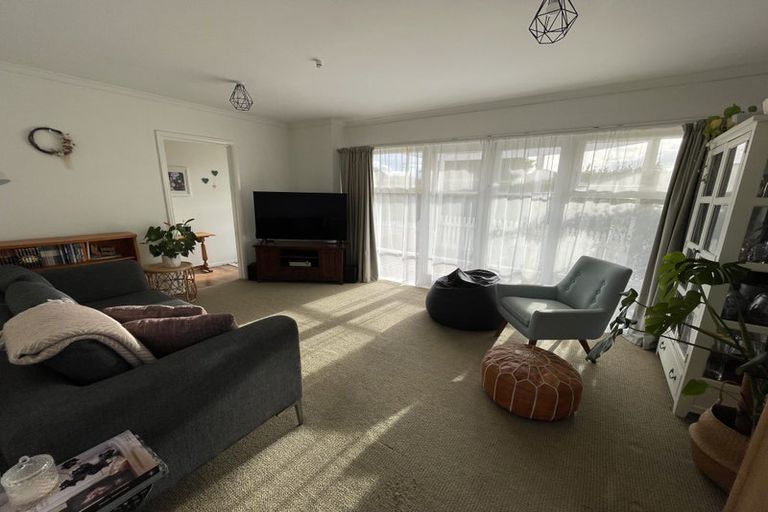 Photo of property in 105 Williams Street, Cambridge, 3434