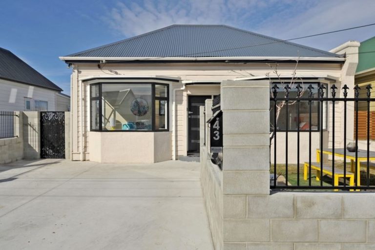 Photo of property in 43 Jackson Street, Saint Kilda, Dunedin, 9012