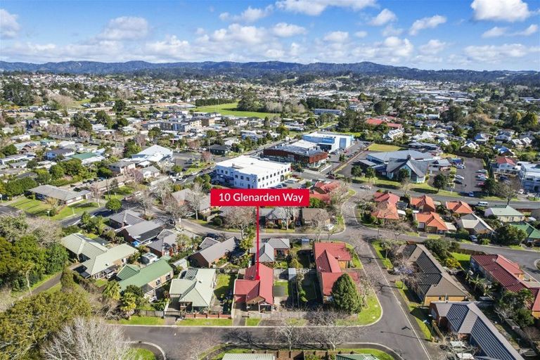 Photo of property in 10 Glenarden Way, Ranui, Auckland, 0612