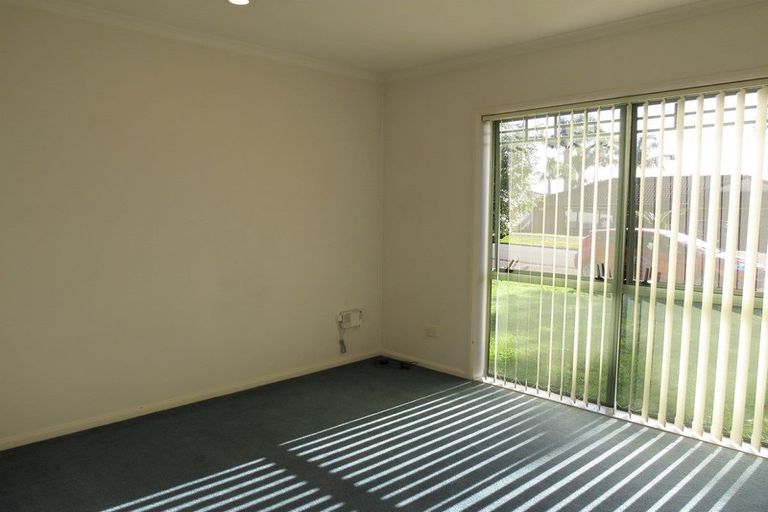 Photo of property in 34 Basra Drive, Henderson, Auckland, 0612