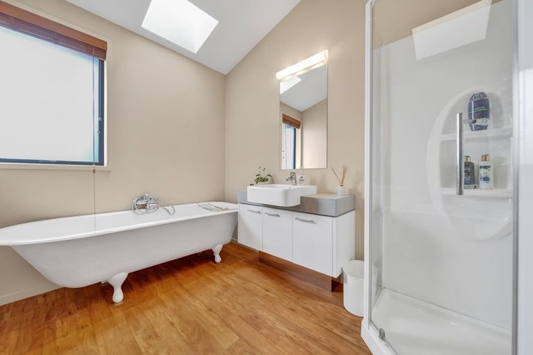 Photo of property in 89 Tape Road, Hillsborough, New Plymouth, 4372