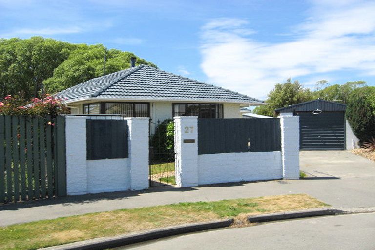 Photo of property in 27 Allstone Place, Burwood, Christchurch, 8083