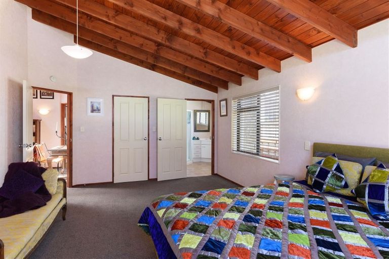 Photo of property in 11 Claremont Rise, Levin, 5510