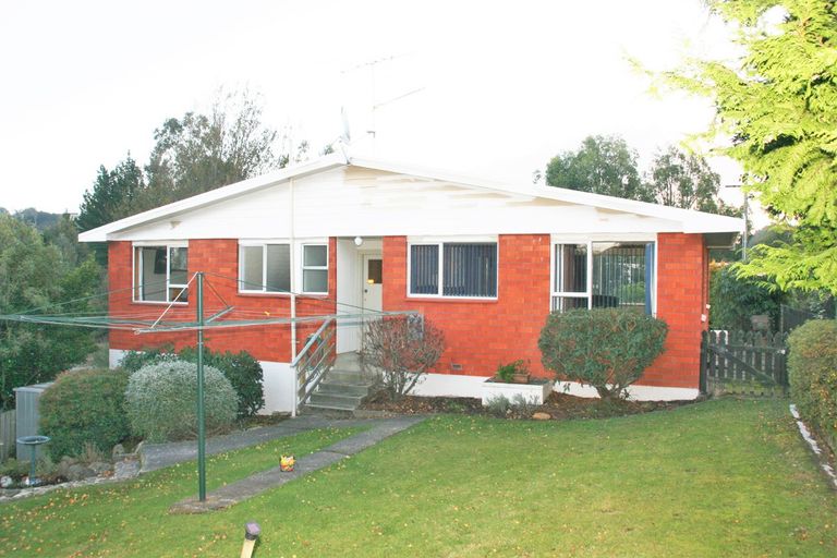 Photo of property in 73 Old Brighton Road, Fairfield, Dunedin, 9018