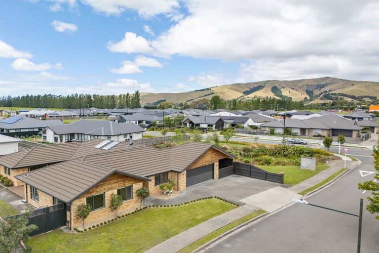 Photo of property in 2 Puketea Place, Redwoodtown, Blenheim, 7201