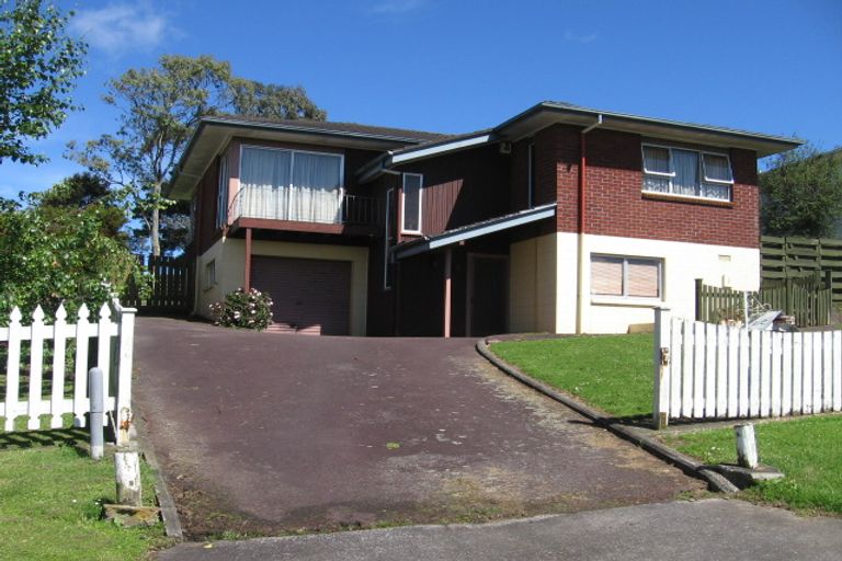 Photo of property in 10 Komako Place, Papatoetoe, Auckland, 2025