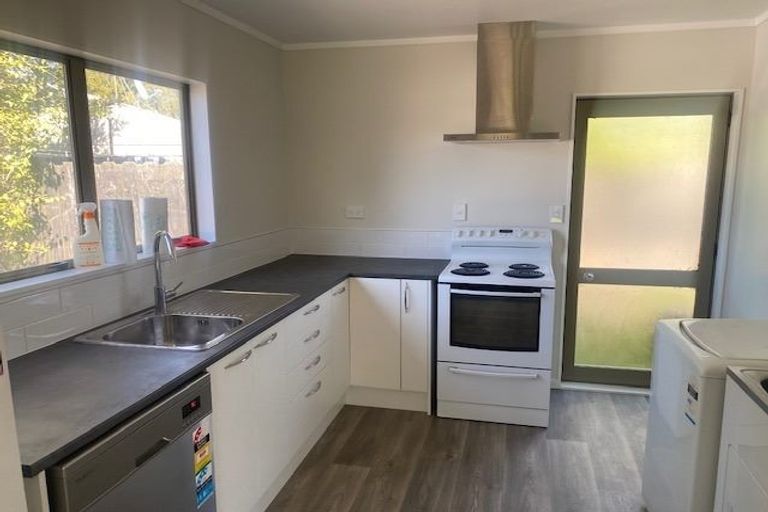 Photo of property in 18a Brocas Avenue, Hillcrest, Hamilton, 3216