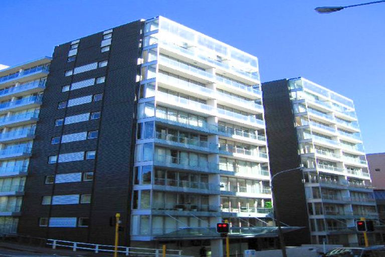 Photo of property in Montreaux Apartments, 6b/164 The Terrace, Wellington Central, Wellington, 6011