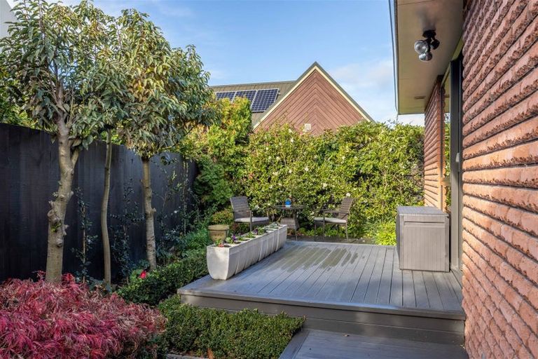 Photo of property in 84 Leinster Road, Merivale, Christchurch, 8014