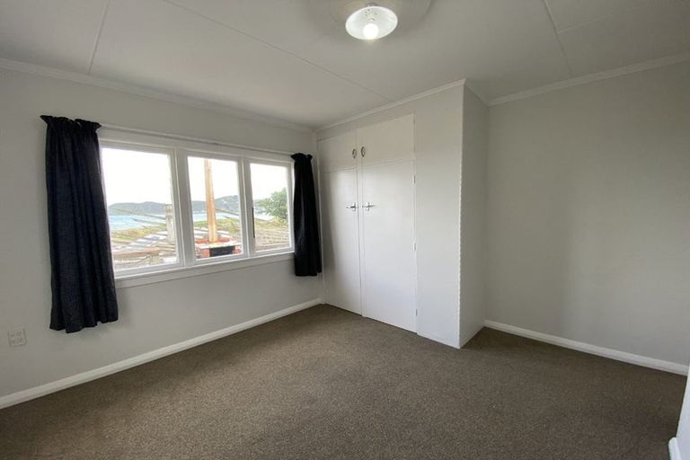 Photo of property in 36 Moa Point Road, Moa Point, Wellington, 6022