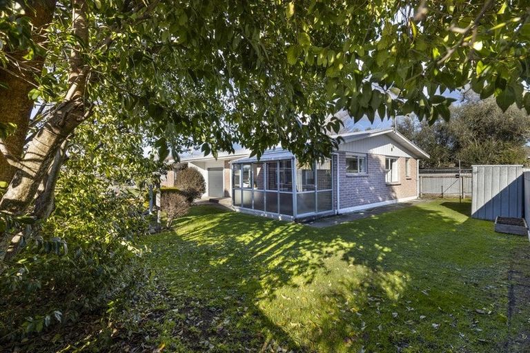 Photo of property in 15b Newbourne Crescent, Redwoodtown, Blenheim, 7201