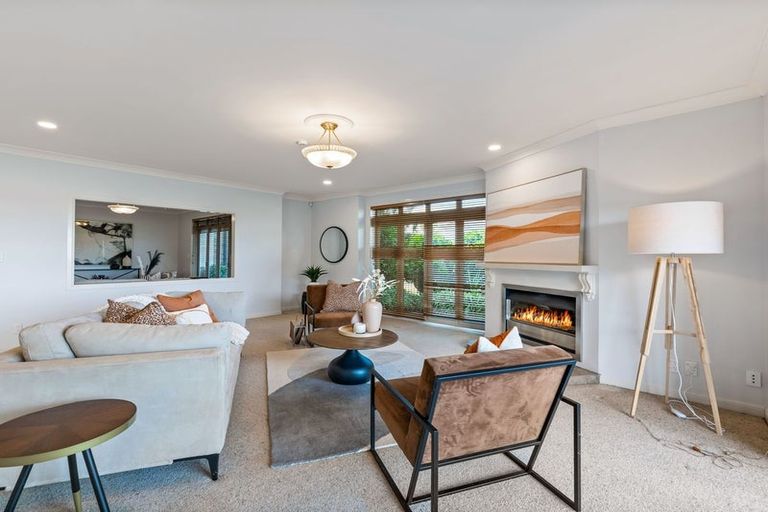 Photo of property in 30 Waikura Drive, Te Atatu Peninsula, Auckland, 0610