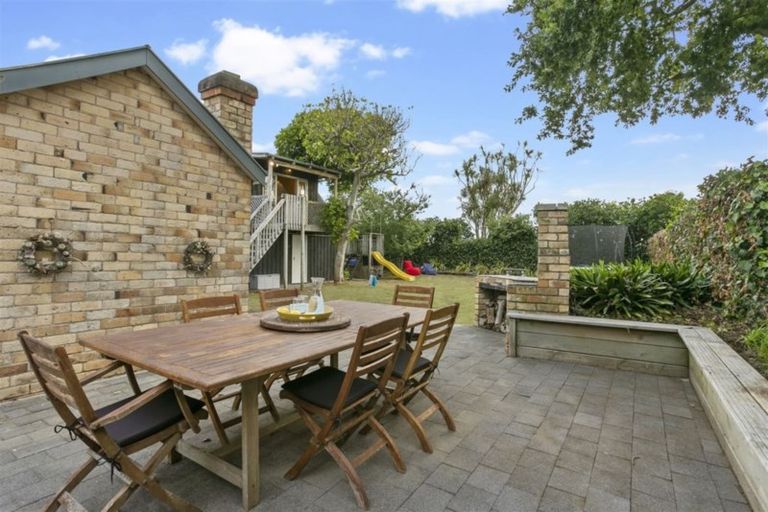 Photo of property in 164 Hinemoa Street, Birkenhead, Auckland, 0626