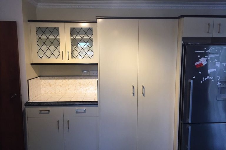 Photo of property in 133 Yaldhurst Road, Sockburn, Christchurch, 8042