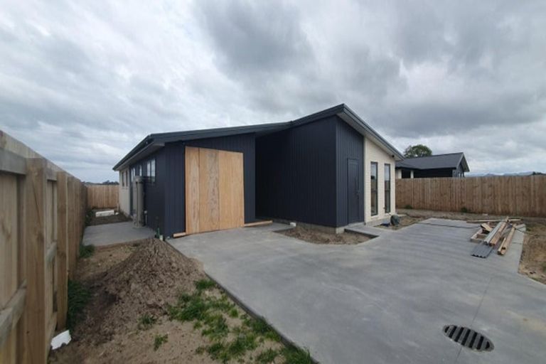 Photo of property in 47 Mangamoteo Street, Lytton West, 4071