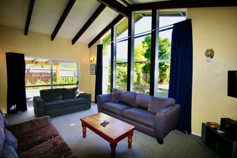 Photo of property in 1 Woodbank Road, Hanmer Springs, 7334