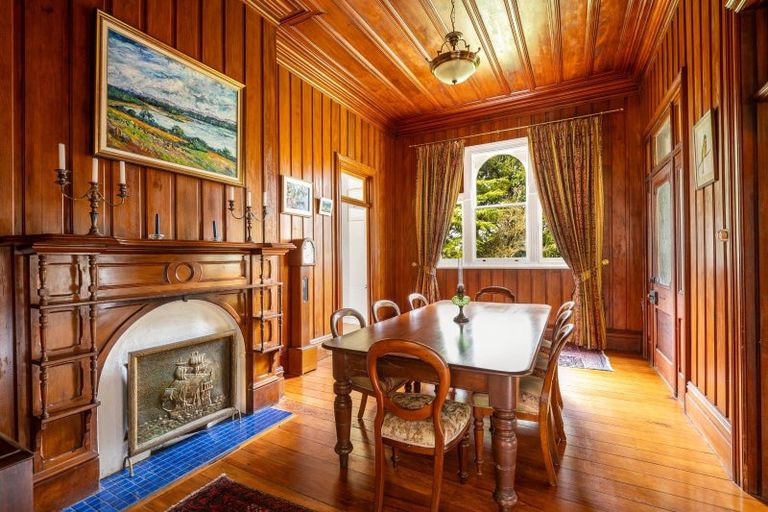 Photo of property in 1 Kahikatea Street, Inglewood, 4330