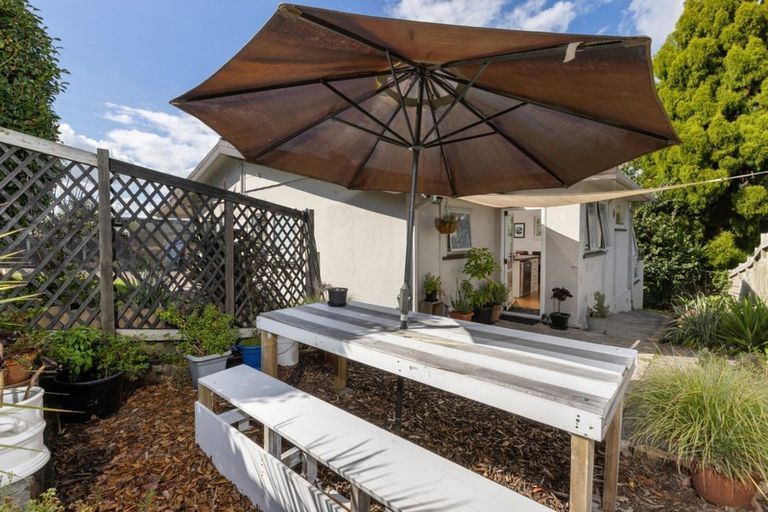 Photo of property in 17 Bell Street, Judea, Tauranga, 3110