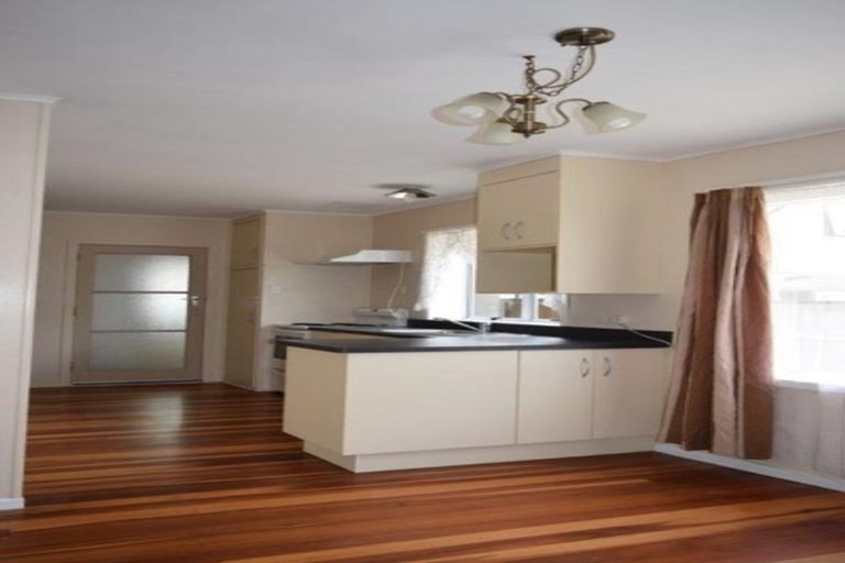 Photo of property in 11 Nevada Road, Silverdale, Hamilton, 3216