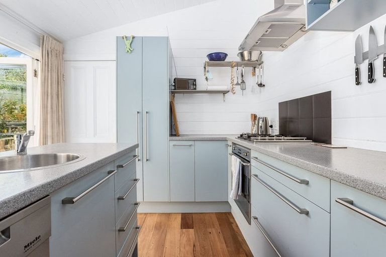 Photo of property in 125 Wadestown Road, Wadestown, Wellington, 6012