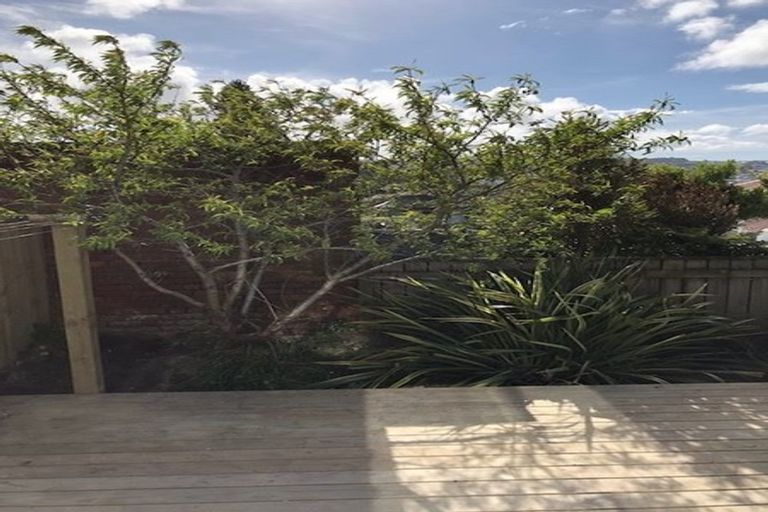 Photo of property in 136 Brougham Street, Mount Victoria, Wellington, 6011