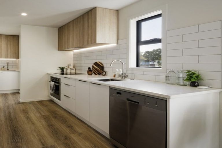 Photo of property in 1/28 Fitzherbert Road, Wainuiomata, Lower Hutt, 5014