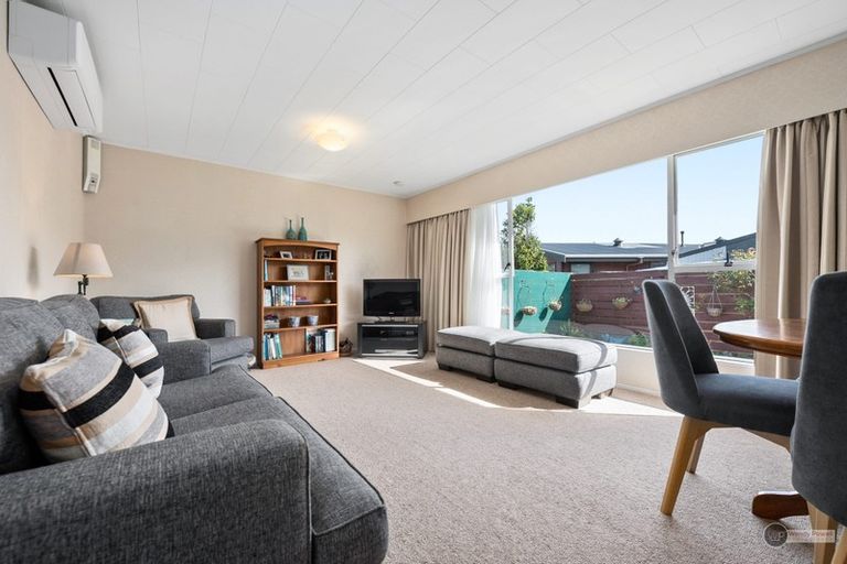 Photo of property in 11 Waddington Drive, Naenae, Lower Hutt, 5011