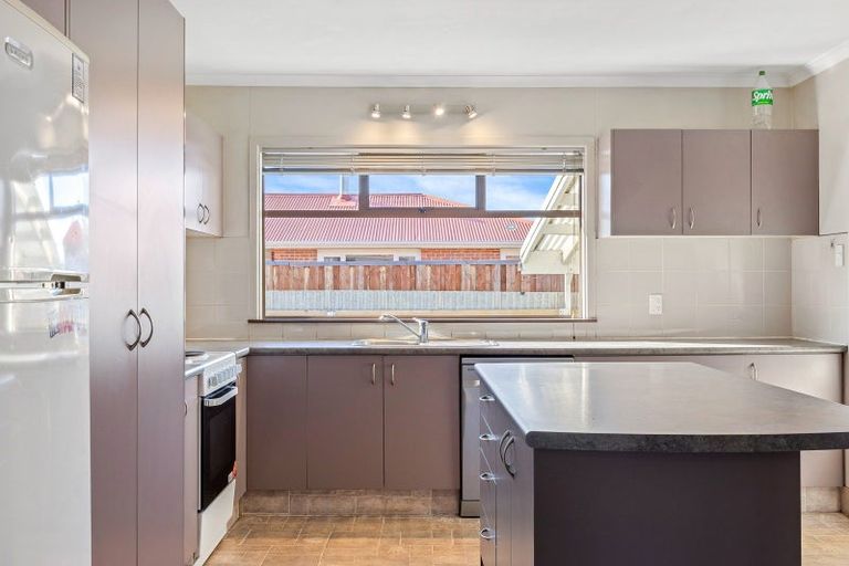 Photo of property in 9 Rata Street, Rangiora, 7400