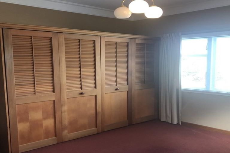 Photo of property in 15 Saint James Avenue, Boulcott, Lower Hutt, 5011