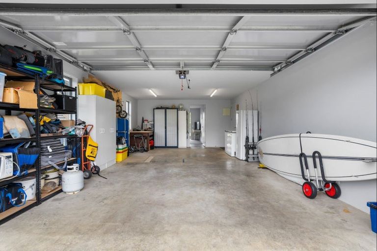 Photo of property in 116 Patuwai Drive, Whangamata, 3620