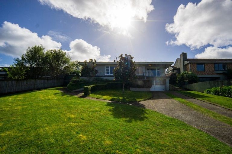 Photo of property in 10 Riverview Terrace, Fairfield, Hamilton, 3214