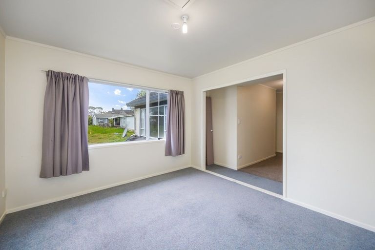 Photo of property in 225 Bleakhouse Road, Mellons Bay, Auckland, 2014