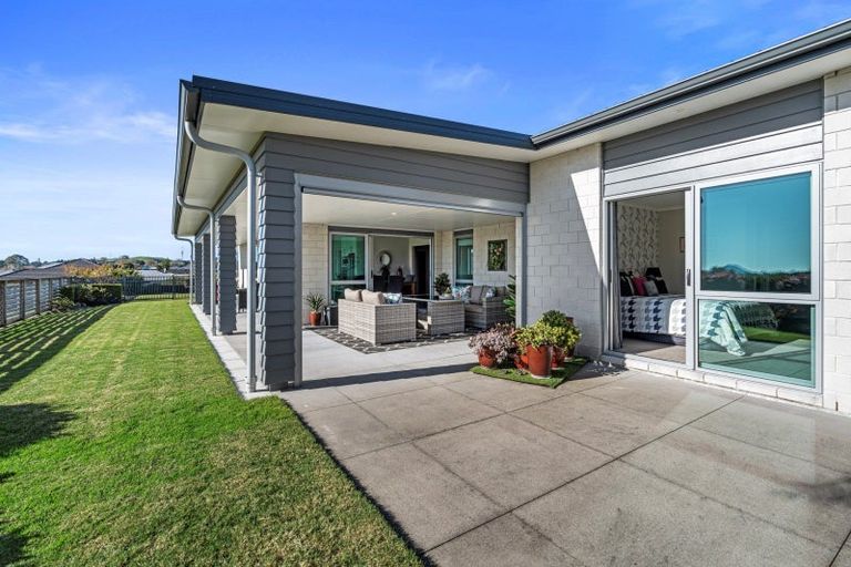 Photo of property in 6 Louise Drive, Ohauiti, Tauranga, 3112
