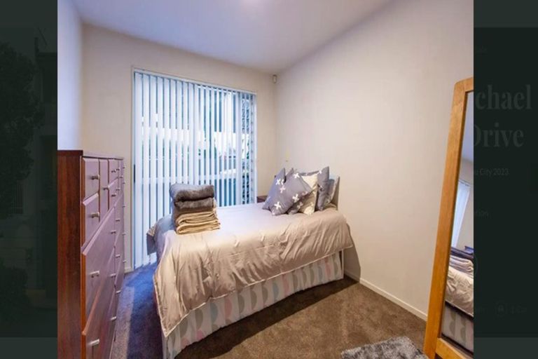 Photo of property in 84a Michael Jones Drive, Flat Bush, Auckland, 2019