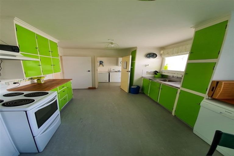 Photo of property in 8 Smith Street, Waimate, 7924